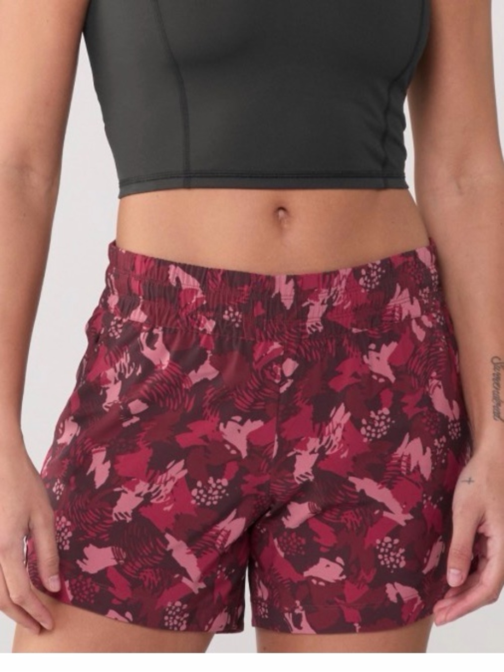 REI Co-op Active Pursuits Shorts M Print Athletic Shorts
